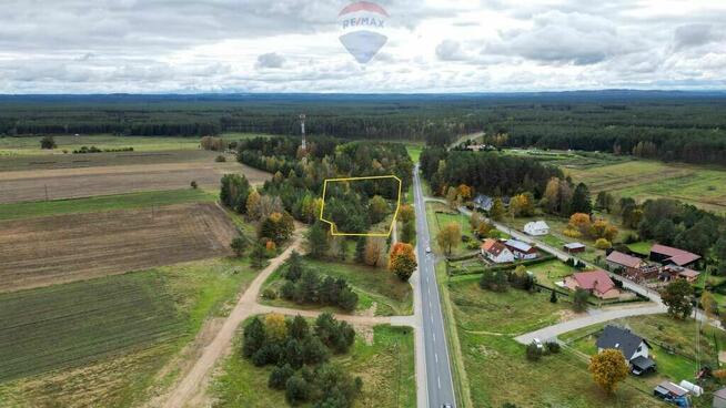 Działka inwestycyjna przy drodze DK-21.