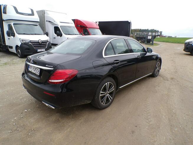 MERCEDES -benz E 220 D 4 MATIC polski salon