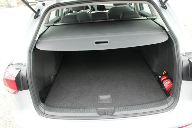 Volkswagen Golf LIFE Asystent Kamera Salon Polska Gwarancja