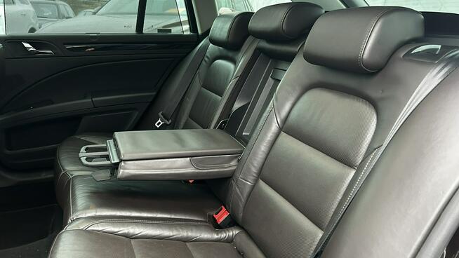 Škoda Superb Laurin&Klement/DSG/Wentyle/Panorama/El.fotele/Bixenon/4xgrzane fot