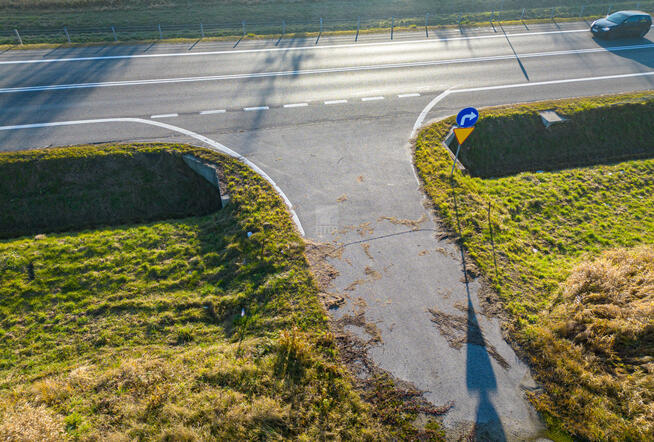 Działka usługowa Łazy gm. Rzezawa