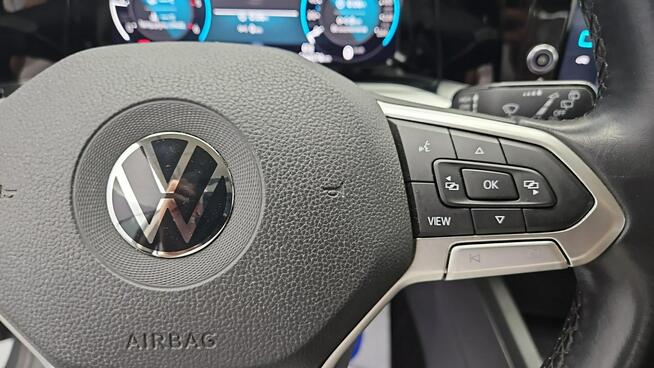Volkswagen Golf 2.0 TDI Life ! Z Polskiego Salonu ! Faktura Vat !