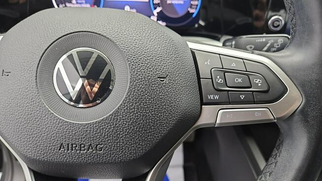 Volkswagen Golf VIII 2.0 TDI Life ! Z Polskiego Salonu ! Faktura VAT !