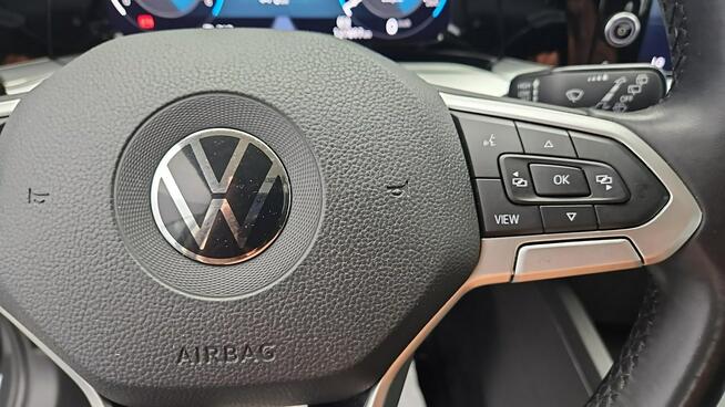 Volkswagen Golf VIII 2.0 TDI Life ! Z Polskiego Salonu ! Faktura VAT !