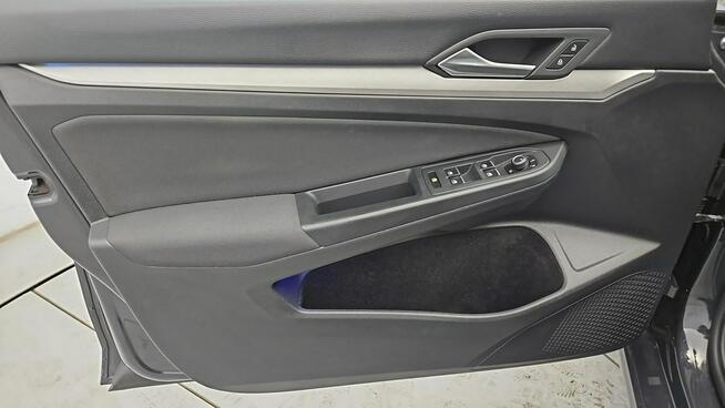 Volkswagen Golf VIII 2.0 TDI Life ! Z Polskiego Salonu ! Faktura VAT !