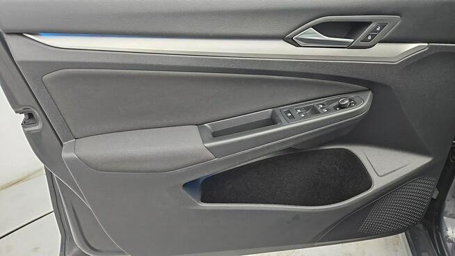 Volkswagen Golf VIII 2.0 TDI Life ! Z Polskiego Salonu ! Faktura VAT !