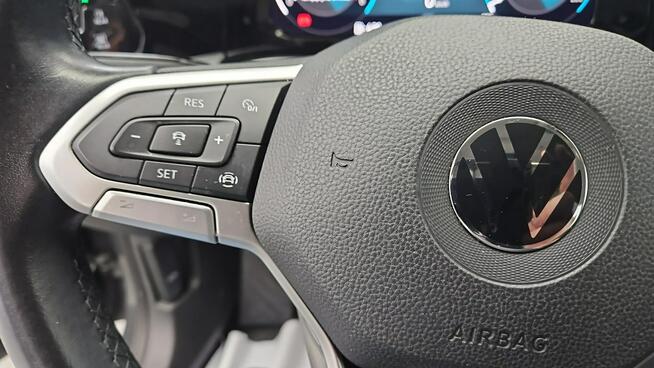 Volkswagen Golf VIII 2.0 TDI Life ! Z Polskiego Salonu ! Faktura VAT !