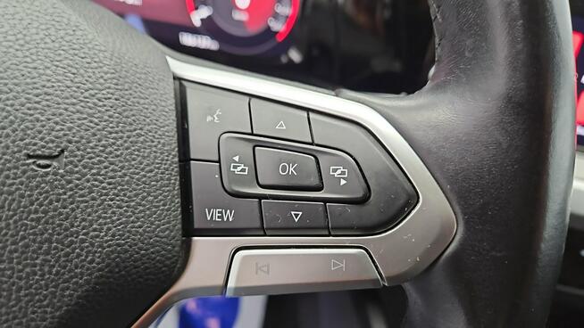 Volkswagen Golf VIII 2.0 TDI Life ! Z Polskiego Salonu ! Faktura VAT !