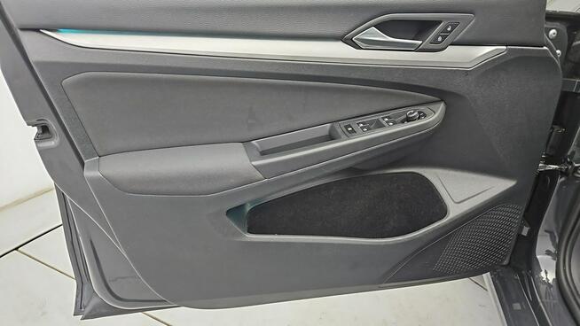 Volkswagen Golf VIII 2.0 TDI Life ! Z Polskiego Salonu ! Faktura VAT !