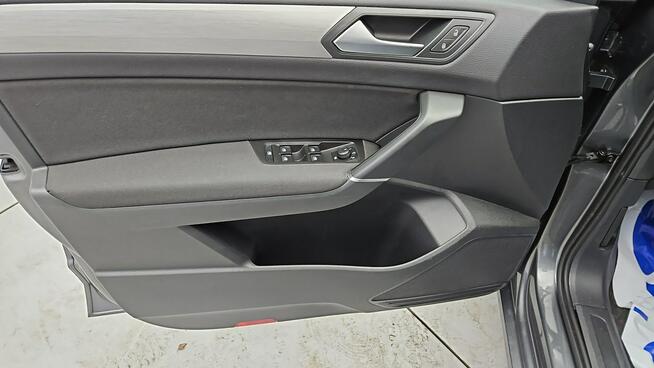 Volkswagen Touran 1.5 TSI EVO Comfortline ! Z Polskiego Salonu ! Faktura VAT !