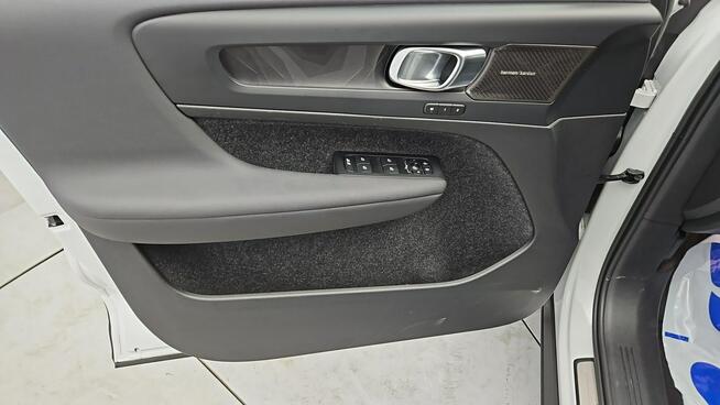 Volvo XC 40 Recharge AWD Ultimate ! Z Polskiego Salonu ! Faktura VAT !