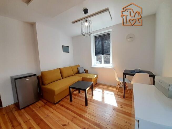 Tomasza 5, Brynów, funkcjonalne studio