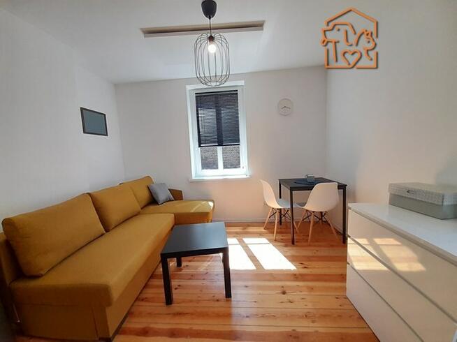 Tomasza 5, Brynów, funkcjonalne studio