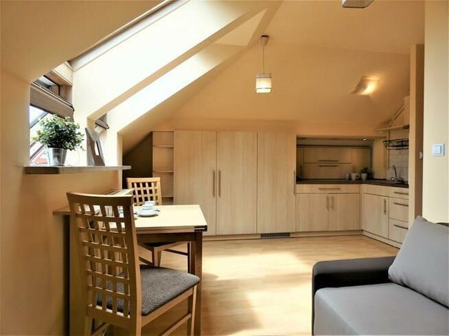 Ziobrowskiego 3, Łagiewniki, kawalerka przy lesie