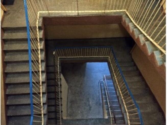 Syndyk sprzeda mieszkanie w Górze!