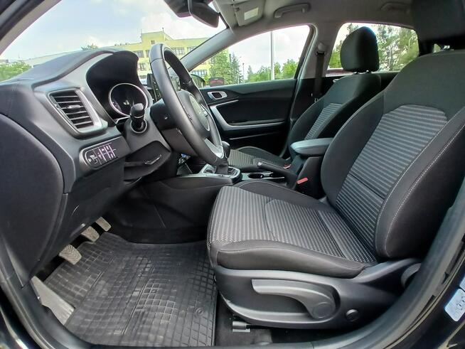 Kia Nowy Ceed 1.5 T-GDI 160 KM 6MT Wersja M + Pakiet Smart Gwarancja2030 FV23%