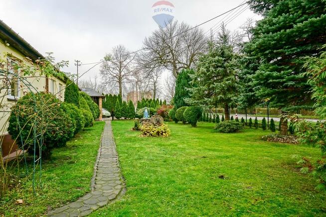 Hotel pracowniczy i sklep, Guzów, gm. Wiskitki.