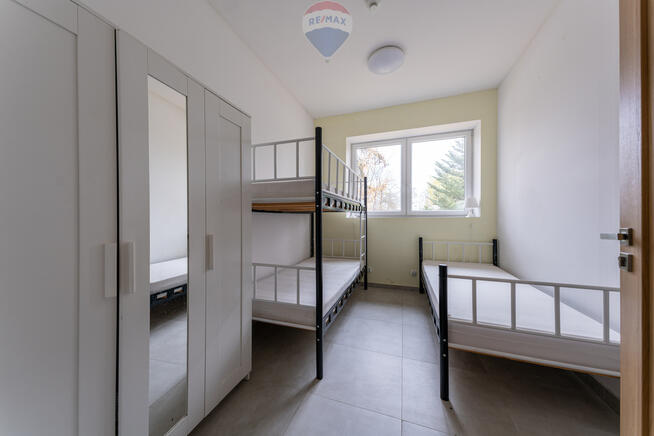 Budynek produkcyjny z zapleczem hotelowym