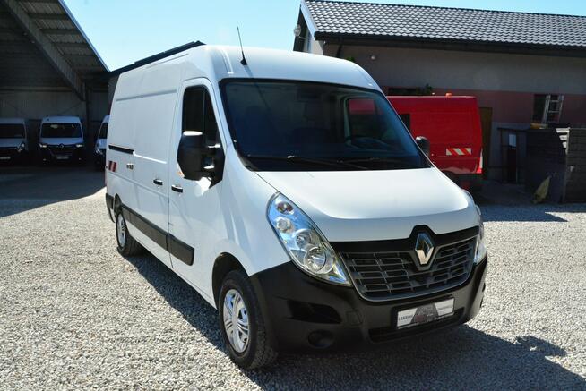 Renault Master średniak L2H2 3 osobowy blaszak pełna opcja regały serwis 130KM