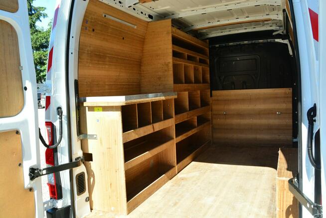 Renault Master średniak L2H2 3 osobowy blaszak pełna opcja regały serwis 130KM