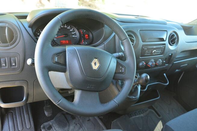 Renault Master średniak L2H2 3 osobowy blaszak pełna opcja regały serwis 130KM
