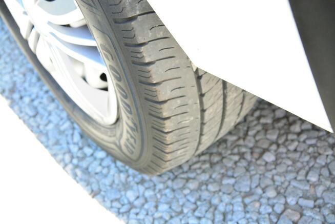 Renault Master średniak L2H2 3 osobowy blaszak pełna opcja regały serwis 130KM