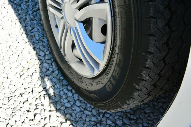 Renault Master średniak L2H2 3 osobowy blaszak pełna opcja regały serwis 130KM