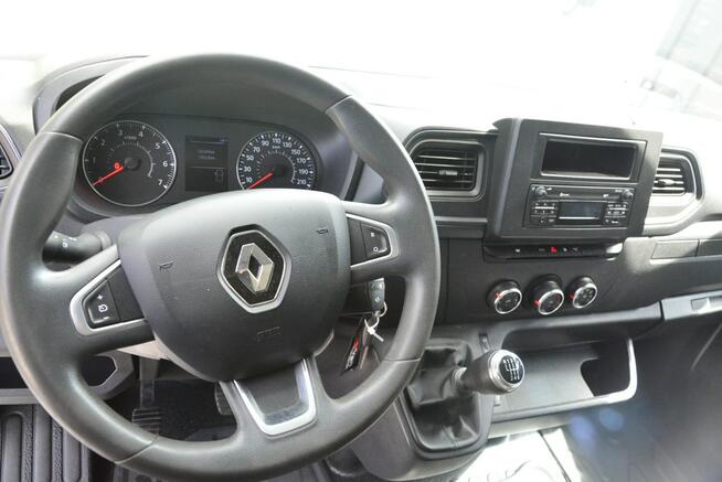 Renault Master sredniak L2H2 3 osobowy lift pełna opcja