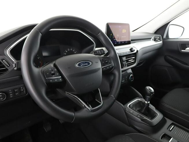 Ford Kuga FV23% navi PDC grzane fotele LED tempomat