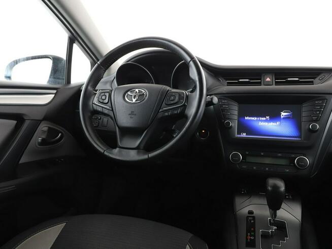 Toyota Avensis Edition-S automat navi grzane fotele kamera hak tempomat