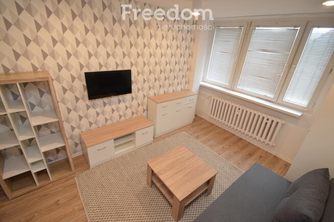 Ciekawe 2 pok.mieszkanie przy ul.Wojska Polskiego