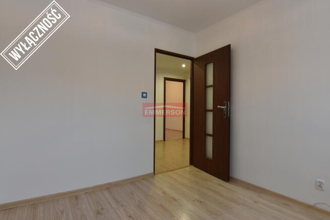 3 pok osobna kuchnia tramwaj Wola Duchacka