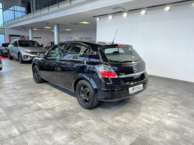 Opel Astra 1.6 116KM M5 2011 r., salon PL, klimatyzacja, komplet opon