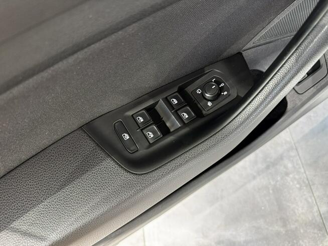 Volkswagen Arteon Essence 1.5TSI 150KM DSG 2018 r., salon PL, pełna historia serwisowa