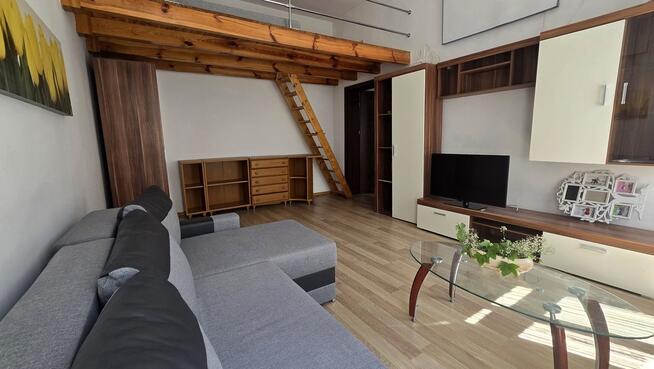 Duża kawalerka z antresolą, Centrum!