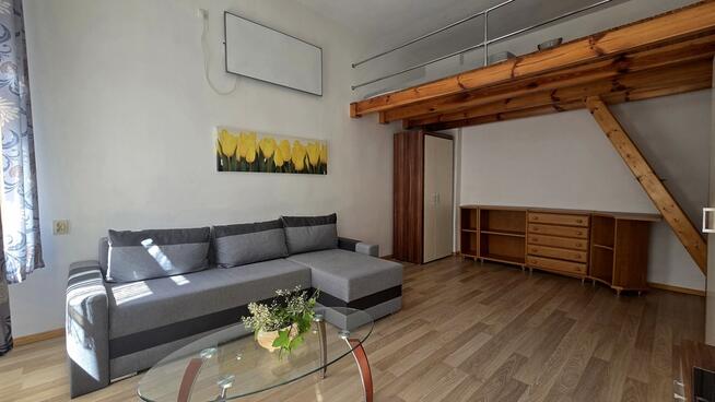 Duża kawalerka z antresolą, Centrum!