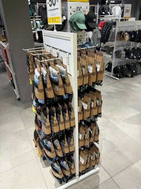 Meble do sklepu odzieżowego, obuwniczego. STAN BARDZO DOBRY!