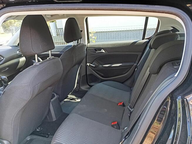 Peugeot 308 hatchback 2014r