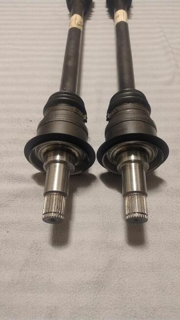 Półoś półosie Mercedes w213 w253 prawa lub lewa A2133502411