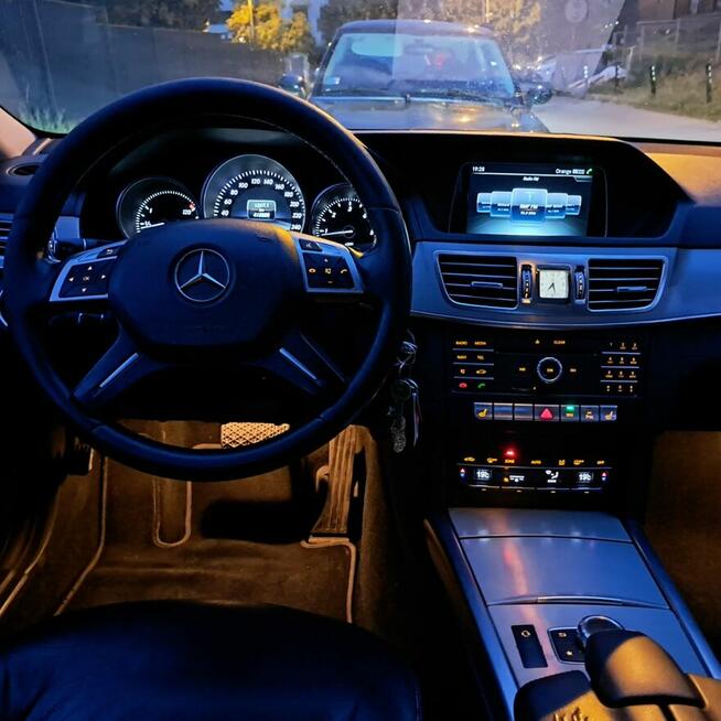 PILNIE SPRZEDAM MERCEDES W212 LIFT 2016 ROK