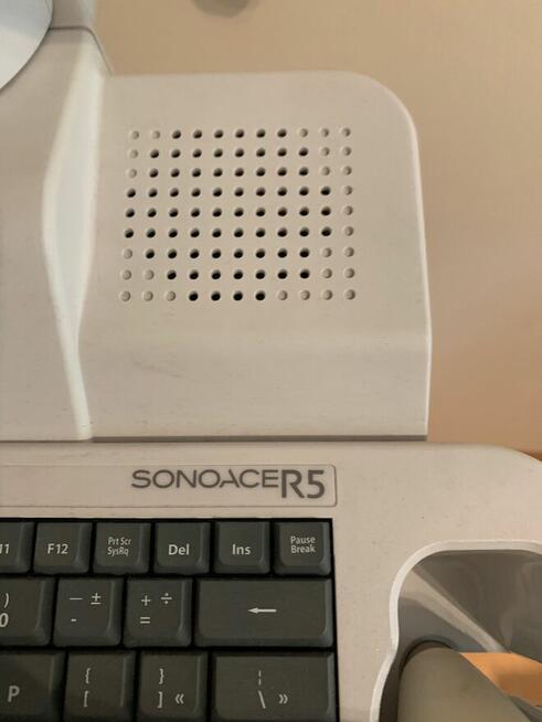 Sprzedam kompletny aparat USG wraz z sondami i oprogramowani