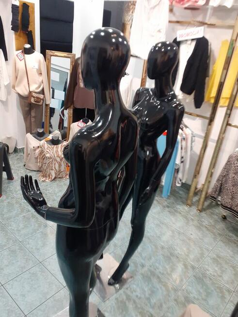 Manekin Damski czarny połysk z metalową podstawą