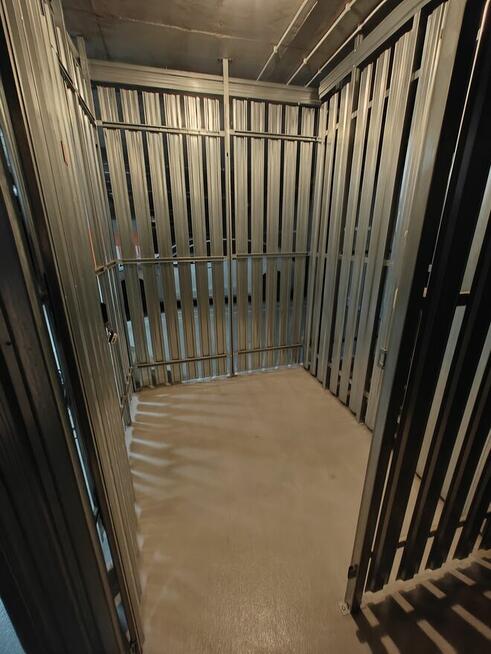 Szwedzka boks rowerowy komorka magazyn self storage do wynaj