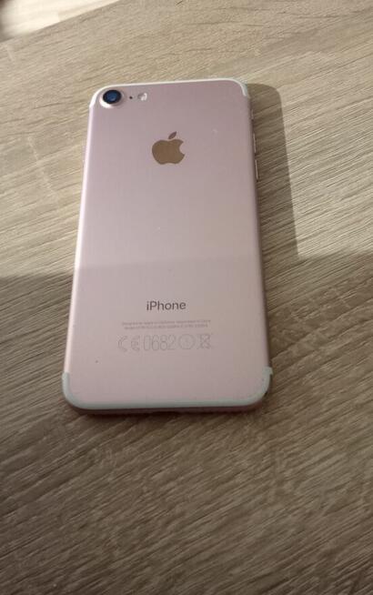 Sprzedam Iphone 7 Różowy A1778 Uszkodzony Okazja Polecam