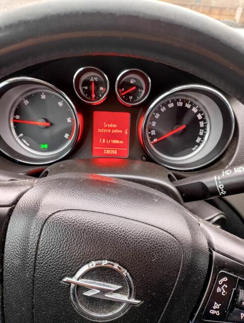 Opel Insignia sprzedam ewentualnie zamienię