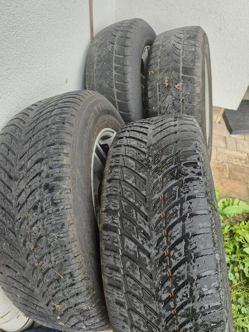 Opony zimowe z felgami 17 - ki