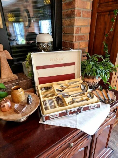 Walizka srebrna sztućce 209zl