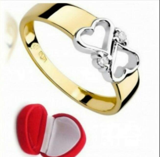 Kobieta- świadek Jehowy bądź zainteresowana.