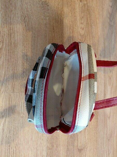 Nowy mały plecak, torebka w kratę