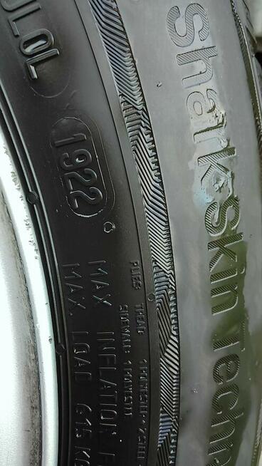 Opony zimowe z felgami